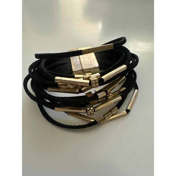 Black Leather Magnetic Wrap Bracelet | Comfortable | Easy on off style - Picture 1 of 4